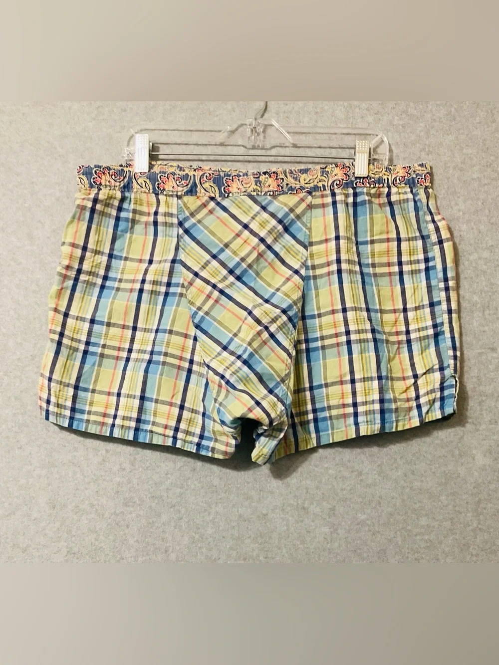 Tommy Hilfiger Green and Blue Plaid Men’s Boxers Sz M